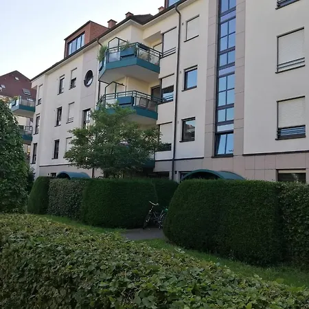Elegant In Ludenberg * Dusseldorf